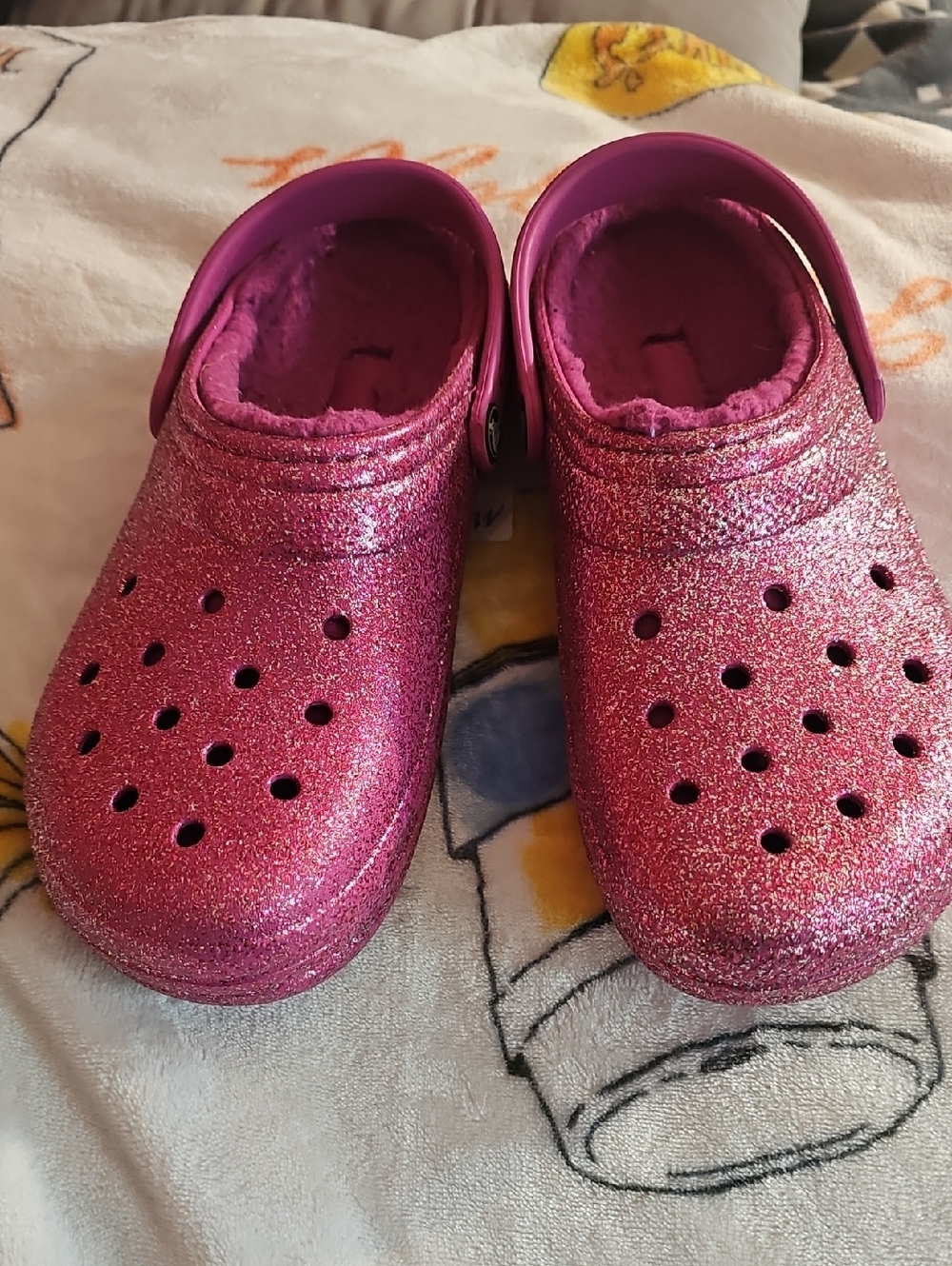 CROCS Kids Glitter Fuchsia Clog Sandals